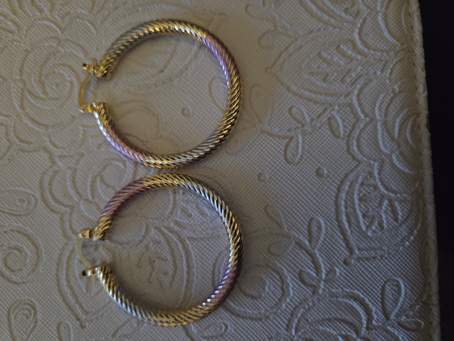 Small thick tri color hoops