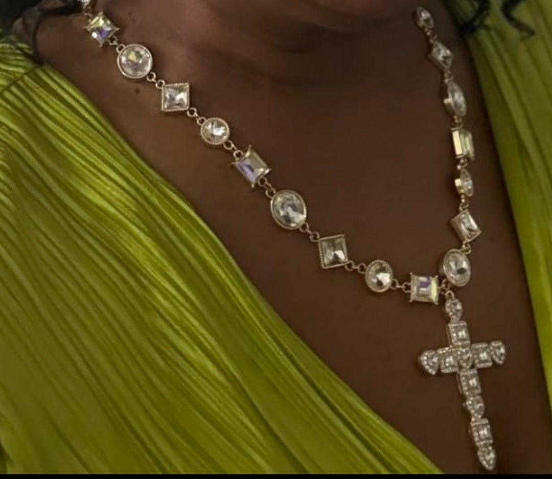 Queen Jeweled Necklace image 1