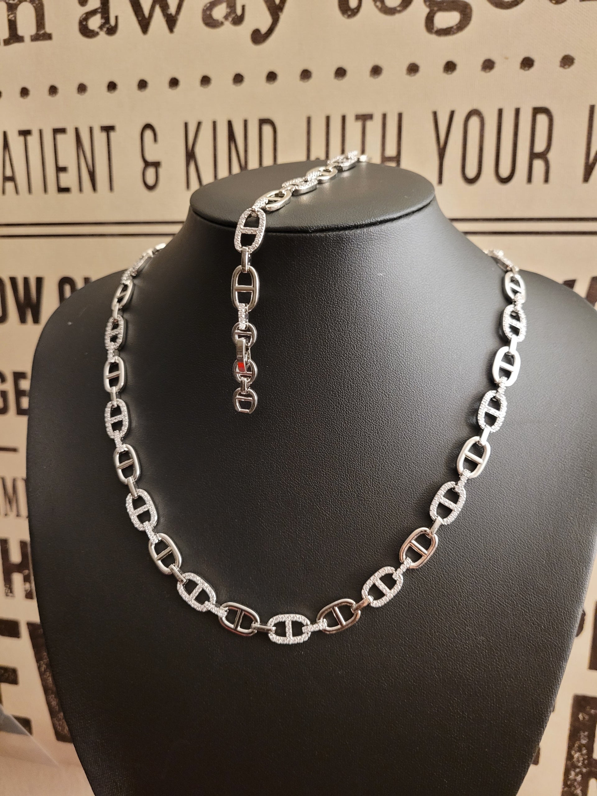 Links and Chains necklace set image 0